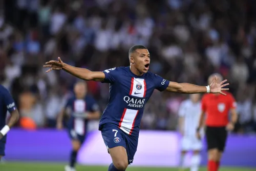 Mbappé marcou os dois gols do PSG