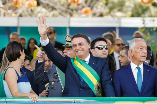 Presidente Jair Bolsonaro (PL) durante  o desfile em comemoração ao Bicentenário da Independência do Brasil, em Brasília