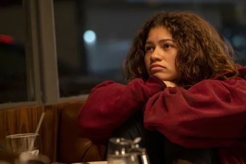 Zendaya levou a estatueta de "Atriz em Série de Drama"