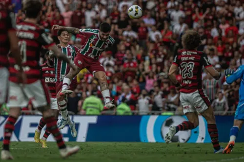 Após cair na Copa do Brasil, o Fluminense dá resposta no clássico e continua firme e forte no Brasileirão