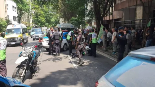 Policial foi atropelado na rua Gomes Carneiro