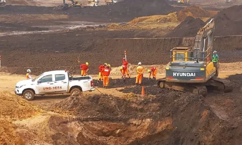 Corpo de Bombeiros realiza buscas