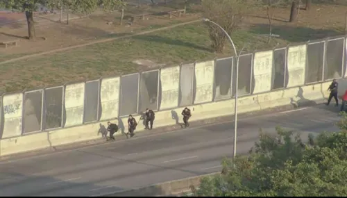 A ação é realizada pelas polícias Militar e Civil