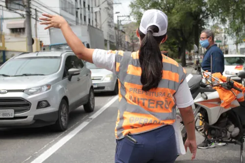 Operadores de trânsito estarão posicionados em pontos estratégicos da cidade