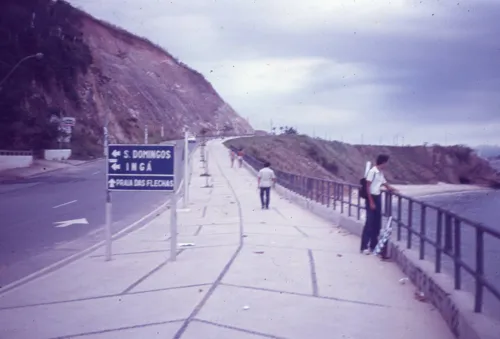 O bairro do Ingá na década de 1980 ainda sem o Museu de Arte Contemporânea