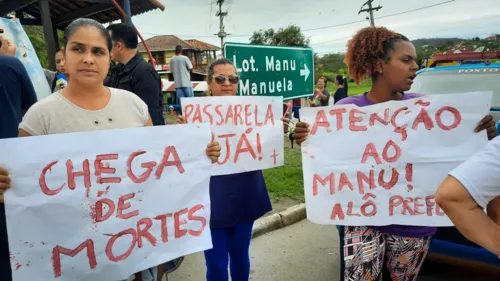 Moradores pediram por uma passarela no local