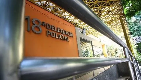 Prisão foi realizada por policiais civis da 18ª DP