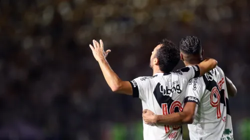 Nenê e Fábio Gomes foram os autores dos gols da vitória do Vasco sobre o Criciúma