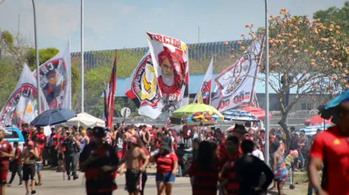 Clima era de festa antes do embarque do time para Guayaquil, no Equador