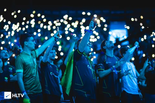 Torcida deu show nas arquibancadas do Riocentro