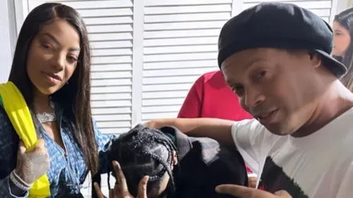 Ronaldinho recebeu Ludmilla e Travis Scott