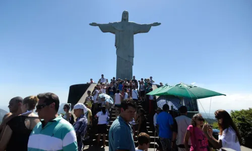 Na véspera do feriado da Proclamação da República, muitos serviços públicos não funcionarão