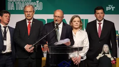 O vice-presidente anunciou os nomes do grupo de transição