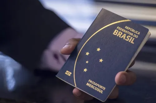 A emissão de novos passaportes foi interrompida no sábado (19)