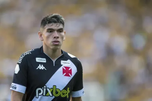 O jogador negociava com o Colo-Colo