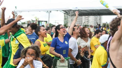 Torcida espera que o time garanta a terceira vitória em três jogos no Mundial