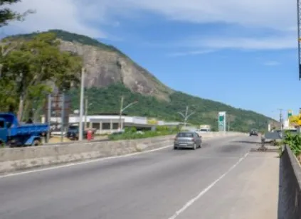 Acidente aconteceu na RJ-106 na altura do bairro Inoã, em Maricá