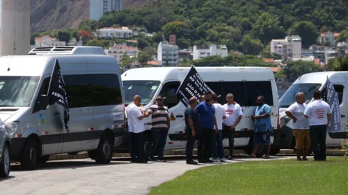 Condutores dizem que número de roubos e furtos contra os profissionais tem aumentado nos últimos anos