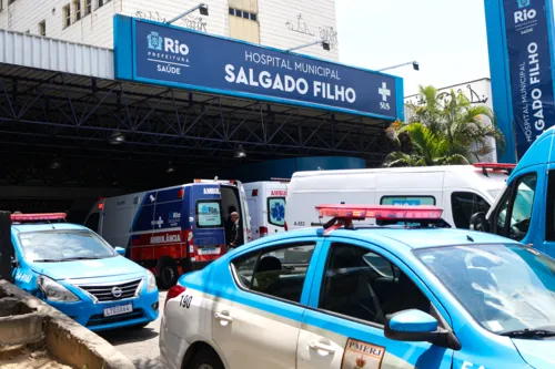 A vítima segue internada no  Hospital Municipal Salgado Filho, no Méier