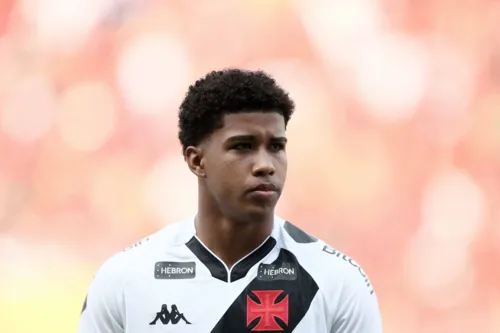 Andrey foi um dos destaques do Vasco na temporada