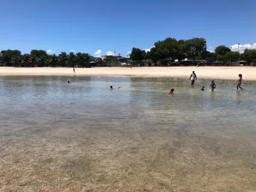 O Piscinão de Ramos está recebendo 30 milhões de litros de água