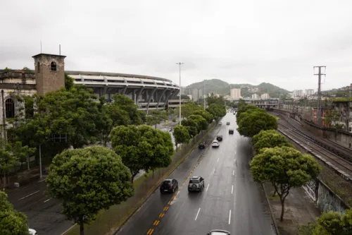 Avenida Rei Pelé fica no entorno do maracanã, estádio onde Pelé fez história