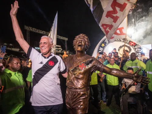 Roberto Dinamite é o maior artilheiro da história do Vasco