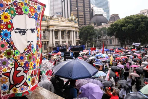 O principal ato no Estado do Rio foi realizado na Cinelândia, nesta segunda