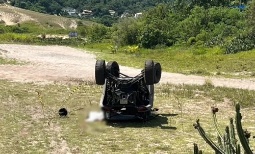 Acidente deixou uma jovem morte e outra ferida