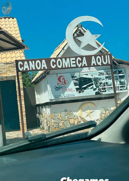 Assim que o casal chegou na praia de Canoa Quebrada