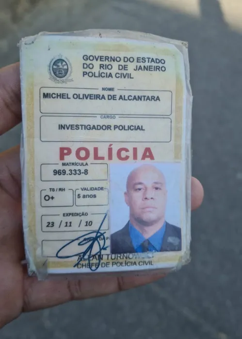 Investigadores afirmam que a vítima não fazia parte dos quadros da Polícia Civil