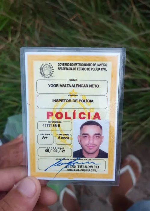 O corpo do miliciano Ygor Rodrigues foi encontrado nesta quarta-feira (23)