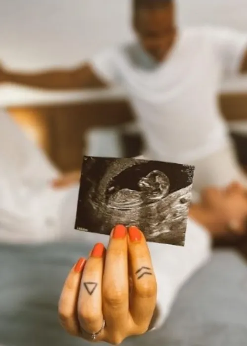 Thiago Oliveira e Bruna Matuti contaram que estão há três meses esperando um bebê