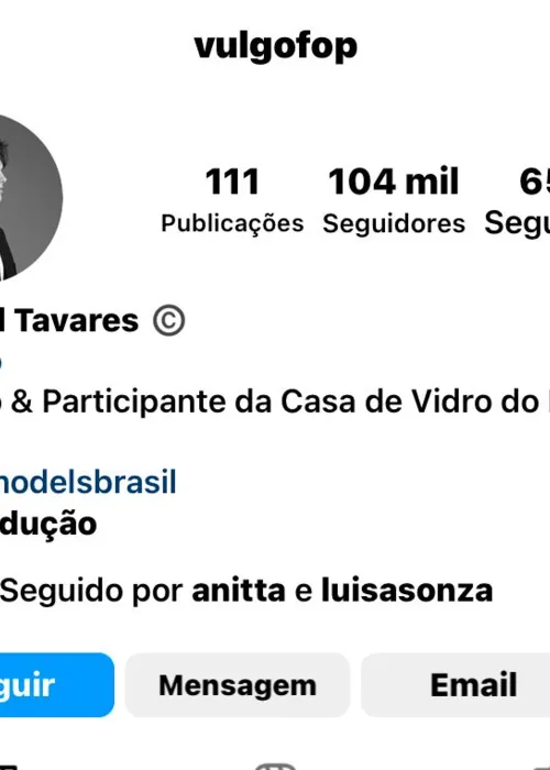 Anitta e Luísa Sonza seguem o gato