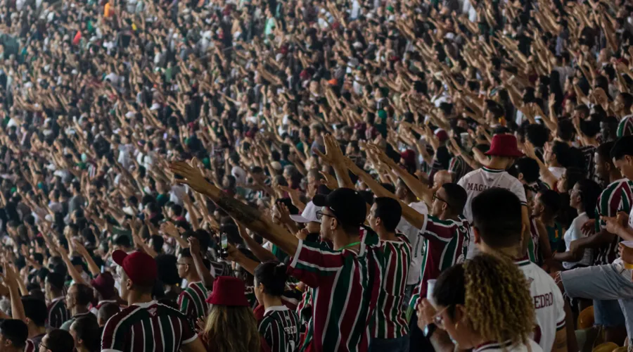 Embalada, torcida do Fluminense já comprou cerca de 25 mil ingressos