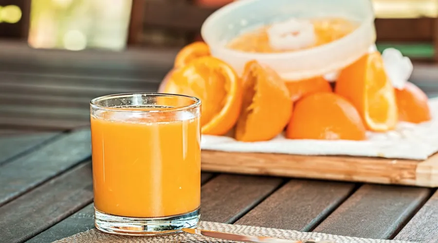 A laranja está entre os alimentos ricos em vitamina C