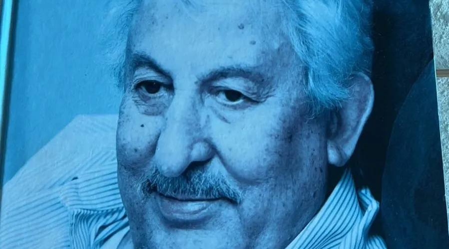 Empresário José Cardoso Romeiro fundou Grupo Galo Branco na década de 70, em São Gonçalo