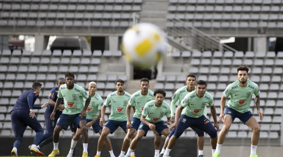 Seleção treina para o último jogo antes do mundial do Catar