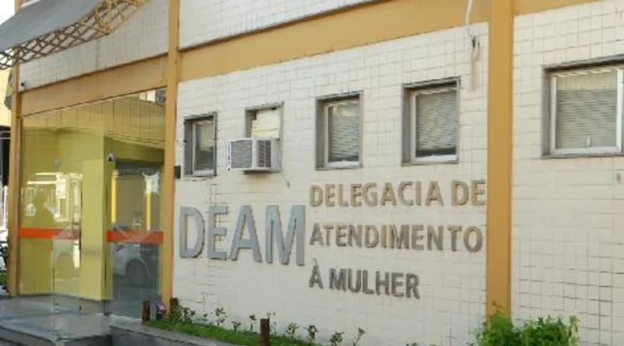 Investigadores da Delegacia de Atendimento à Mulher (Deam) de Nova Iguaçu realizaram a prisão
