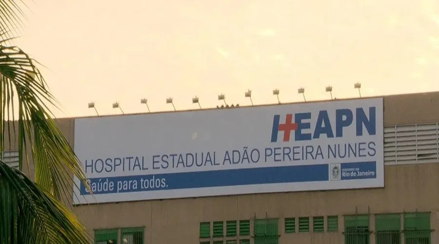 Mulher foi encaminhado ao Hospital Estadual Adão Pereira Nunes