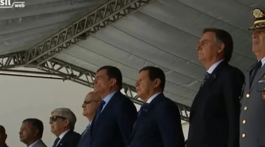 Bolsonaro apareceu em seu primeiro compromisso fora de Brasília