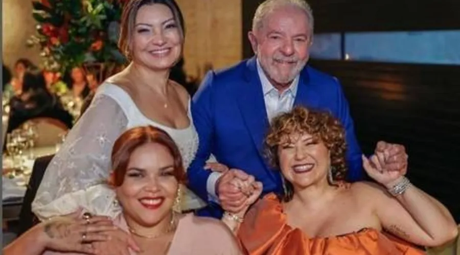 Ju de Paulla e Maria Rita juntas no casamento de Lula e Janja