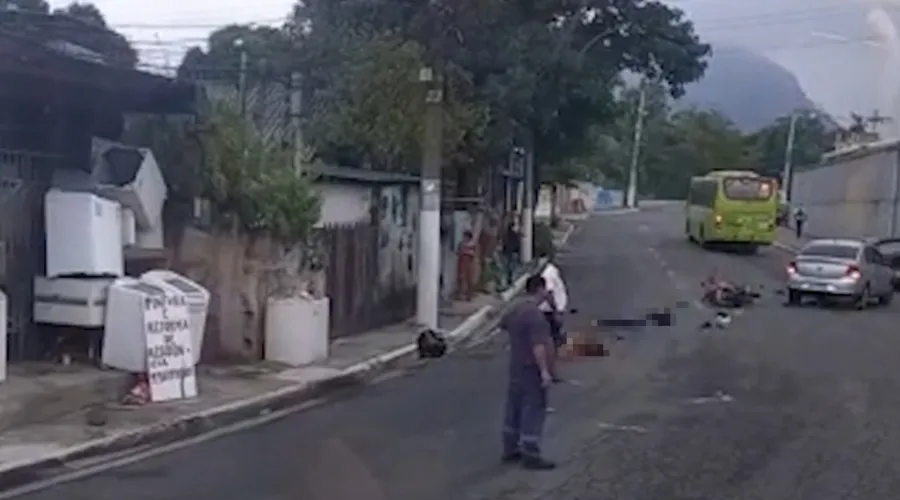 Acidente na Estrada Washington Luís, em Pendotiba, em Niterói