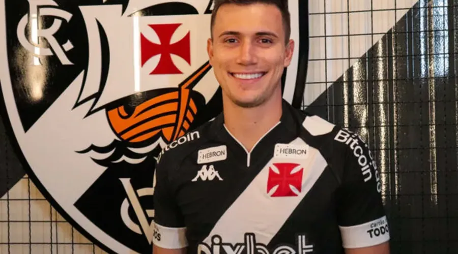 Lucas Piton é o quarto reforço do Vasco para a temporada 2023
