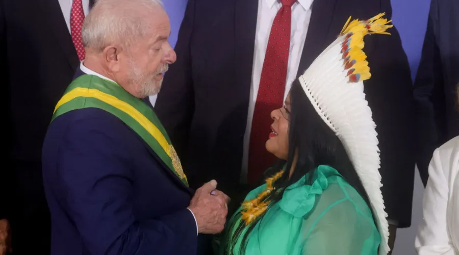 Sônia Guajajara será a ministra dos Povos Indígenas