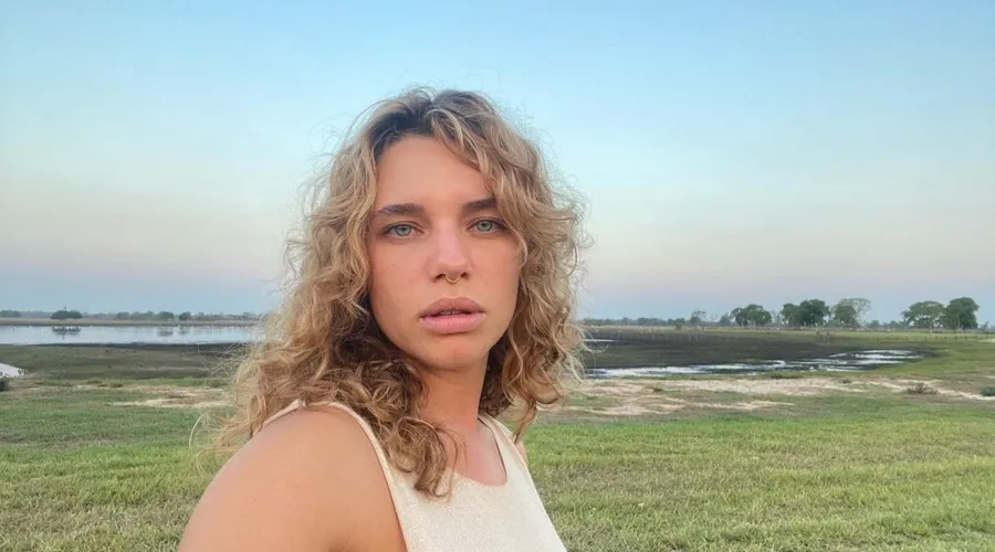 Bruna interpretou Madeleine em Pantanal (2022) e está no ar em 'Todas as Flores'