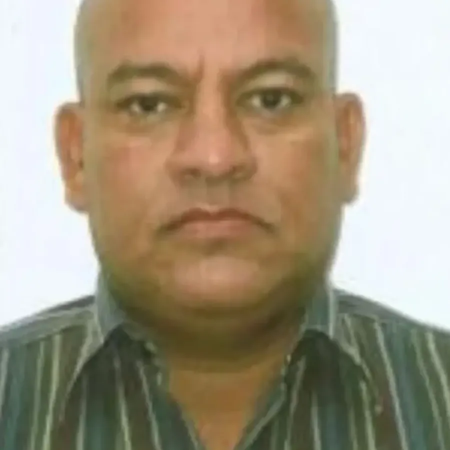 Roberto Henrique de Souza Júnior, de 52 anos, foi afastado das funções