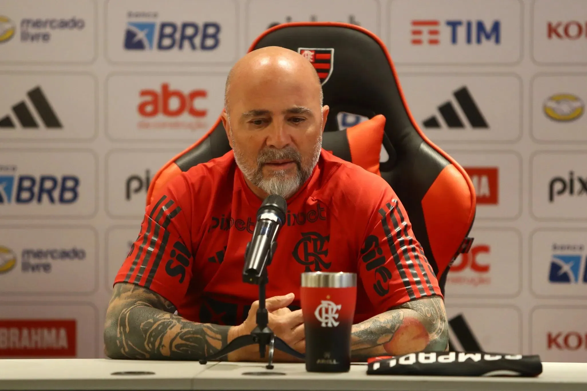 Sampaoli reconheceu partida atípica do Flamengo