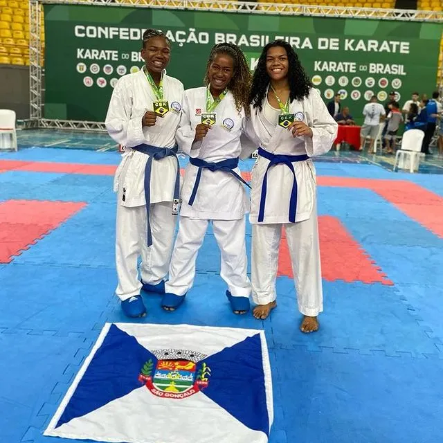 Na competição nacional, as quatro gonçalenses do Salgueiro competiram pelo Rio