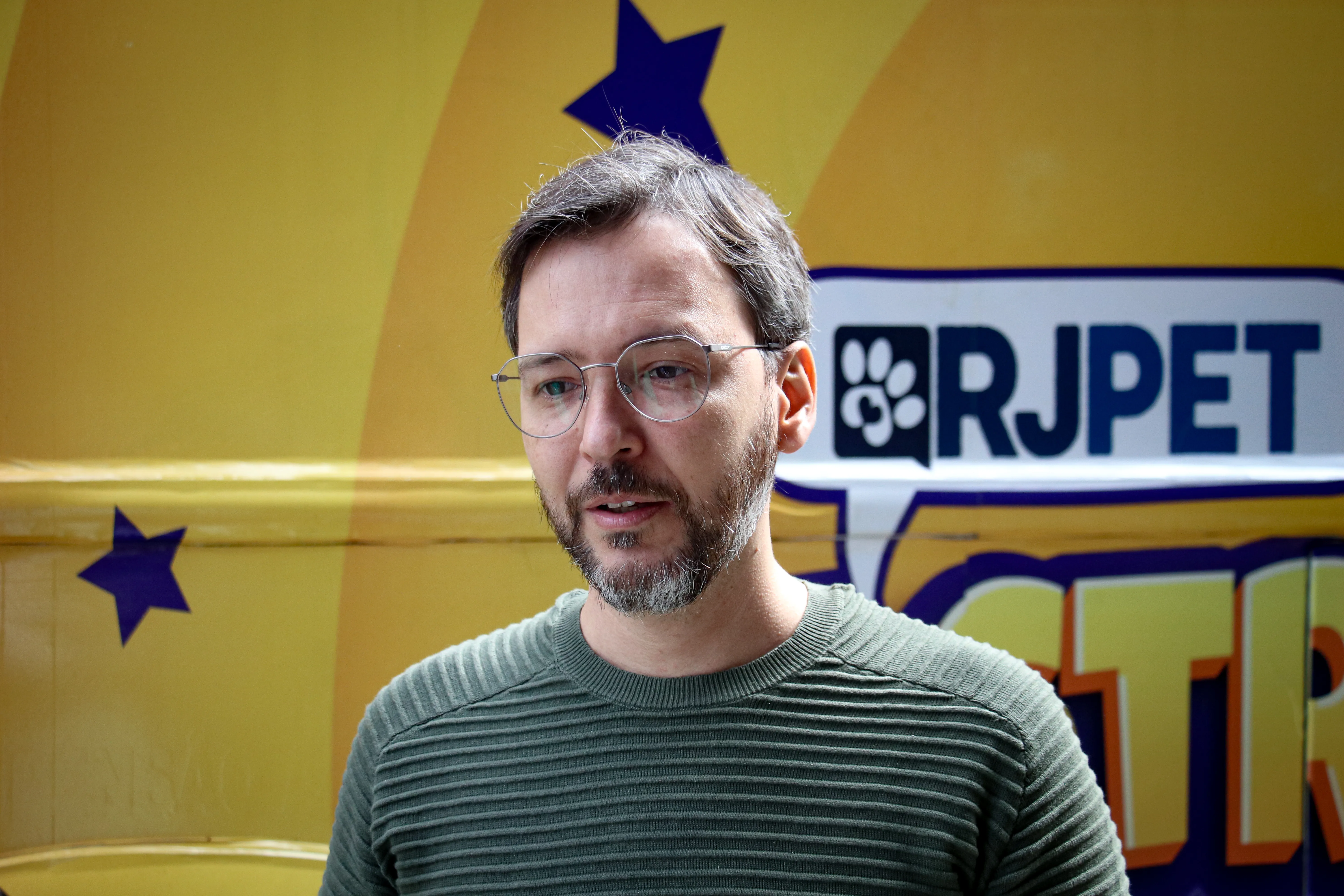 O vereador Daniel Marques solicitou a vinda do Castramóvel a Niterói